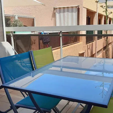 Cozy Avec Loggia A 2 Pas De La Plage, Parking Inclus - - Fr-1-251-714 アパート ボルム・レ・ミモザ